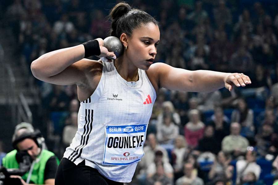 Yemini Ogunleye beim ISTAF Indoor-Meeting in Berlin