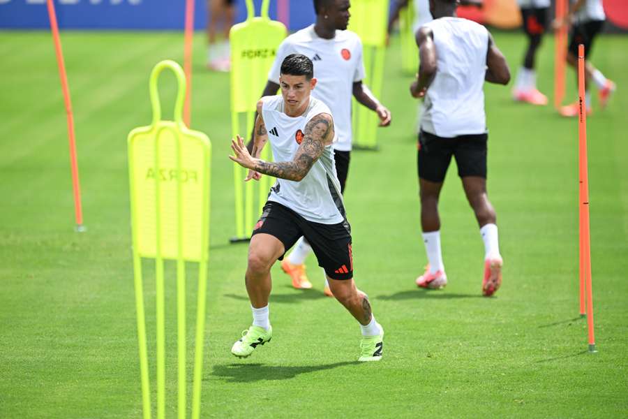 James Rodriguez ao serviço da Colômbia