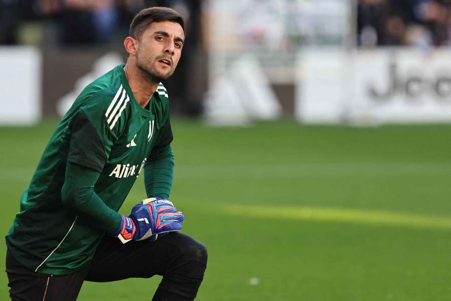 Mattia Perin vicino all'addio Mattia Perin vicino all'addio