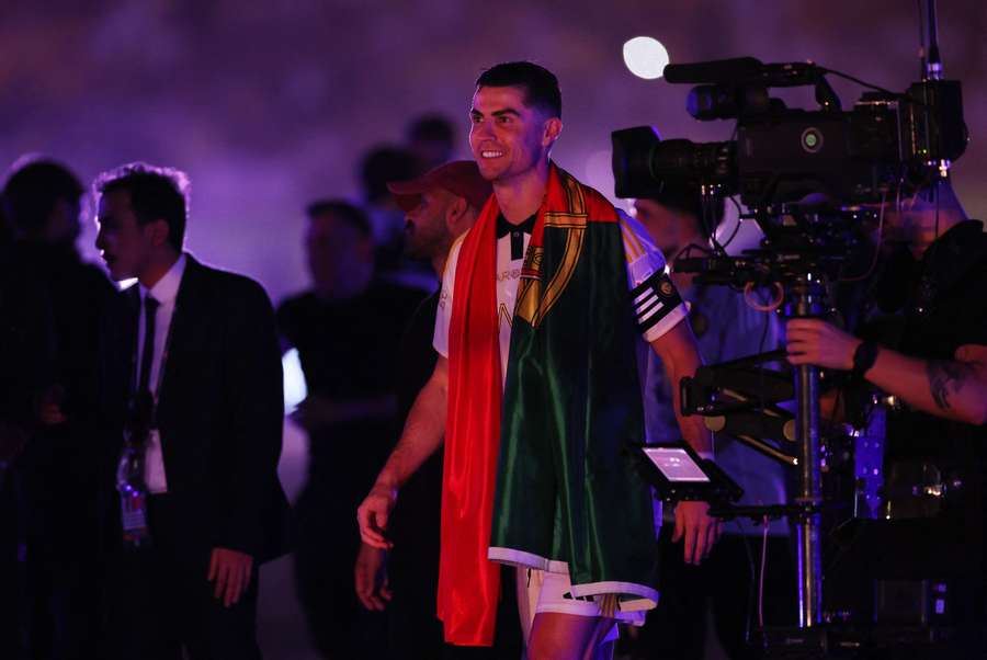 Ronaldo celebrates winning the title Ronaldo celebrates winning the title