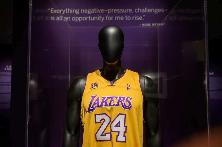 Iconic Kobe Bryant jersey sells for $5.8m at auction – Punch
