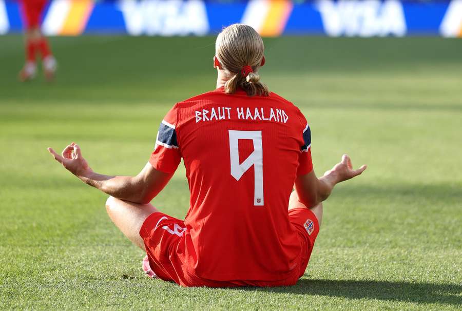 Haaland bejubelt einen seiner Treffer Haaland bejubelt einen seiner Treffer