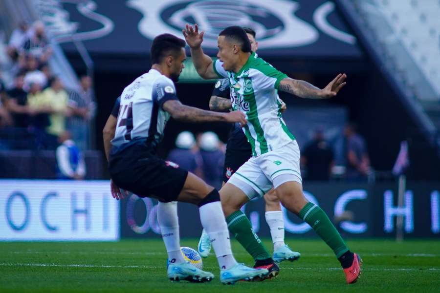 Corinthians e Juventude fizeram um jogo abertíssimo em Itaquera