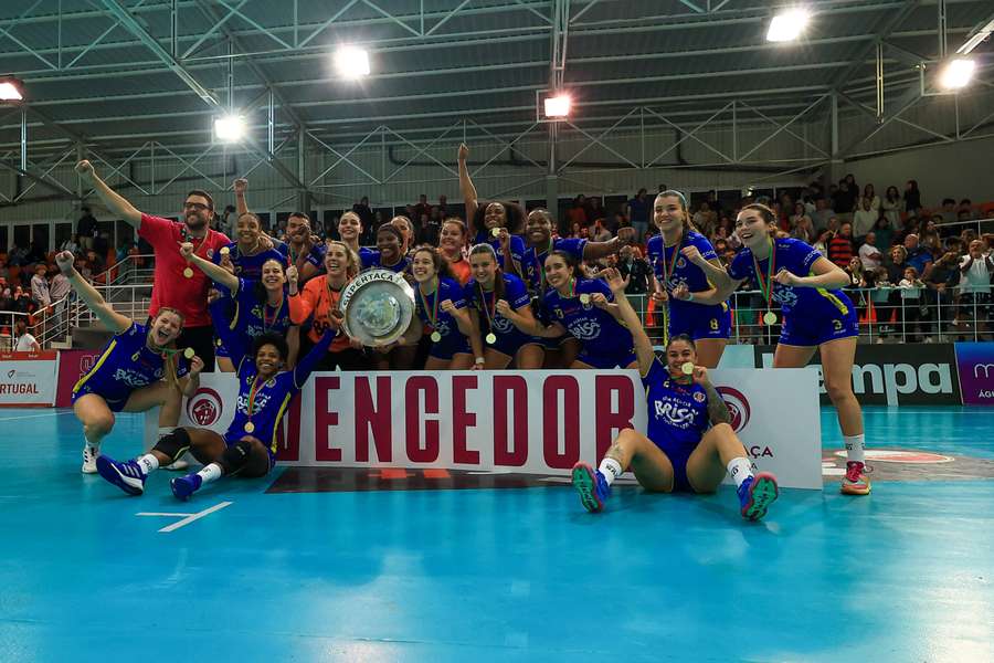 Madeira SAD conquistou a Supertaça feminina de andebol
