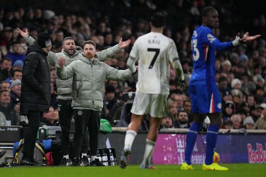 Chelsea caretaker manager McFarlane: Did Rosenior have say on tactics for Fulham defeat? Chelsea caretaker manager McFarlane: Did Rosenior have say on tactics for Fulham defeat?