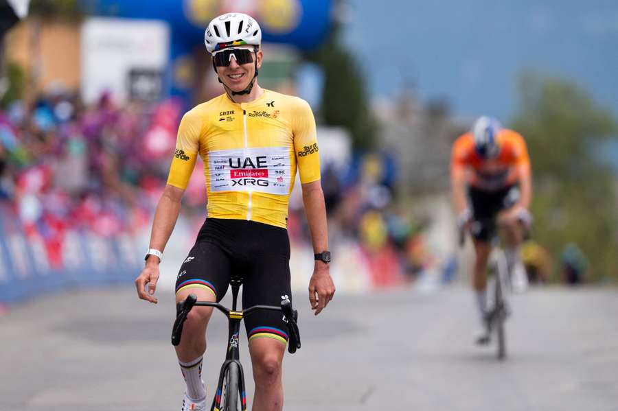 Pogacar reina en el Tour de Romandía