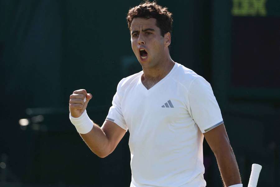 Sigue el tenis en directo en Flashscore Sigue el tenis en directo en Flashscore