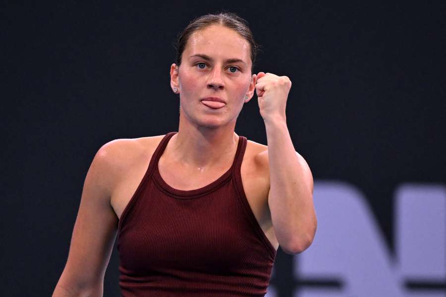 Kostyuk apura-se para a final