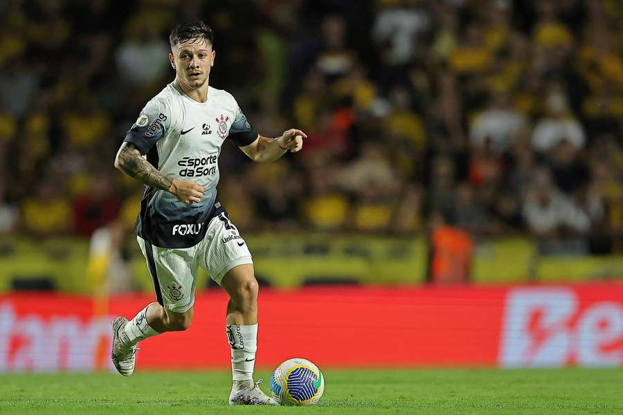 Rodrigo Garro, en un partido del Corinthians.
