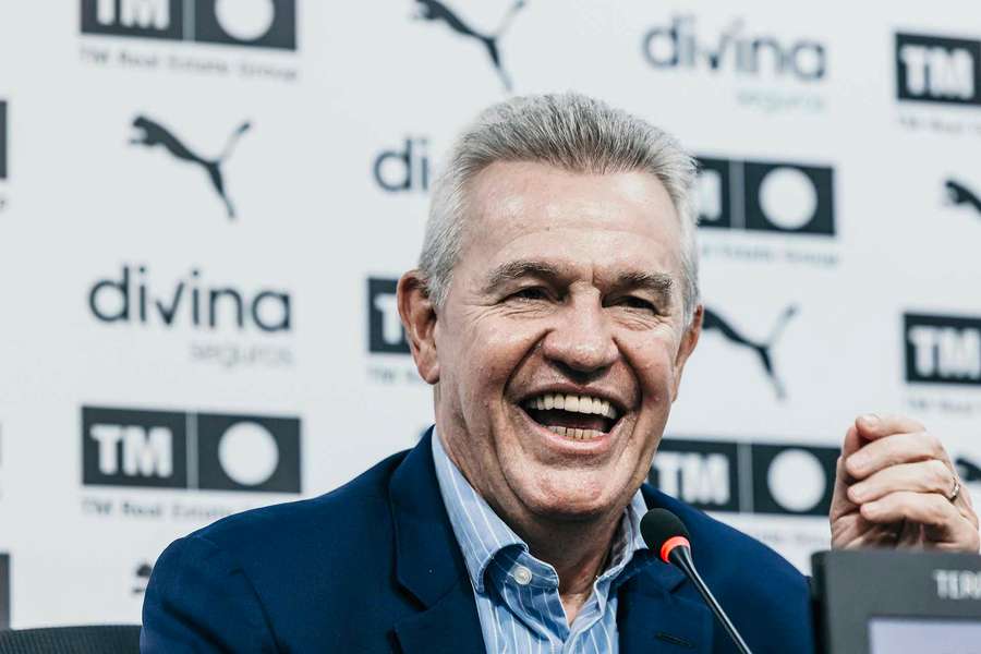Javier Aguirre, feliz en Valencia Javier Aguirre, feliz en Valencia