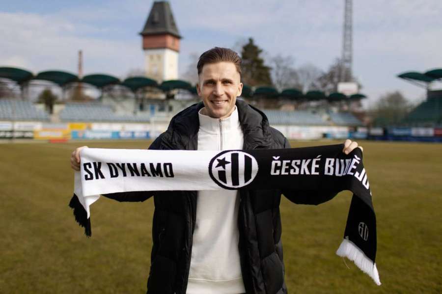 Pekarík je novou posilou Dynama.
