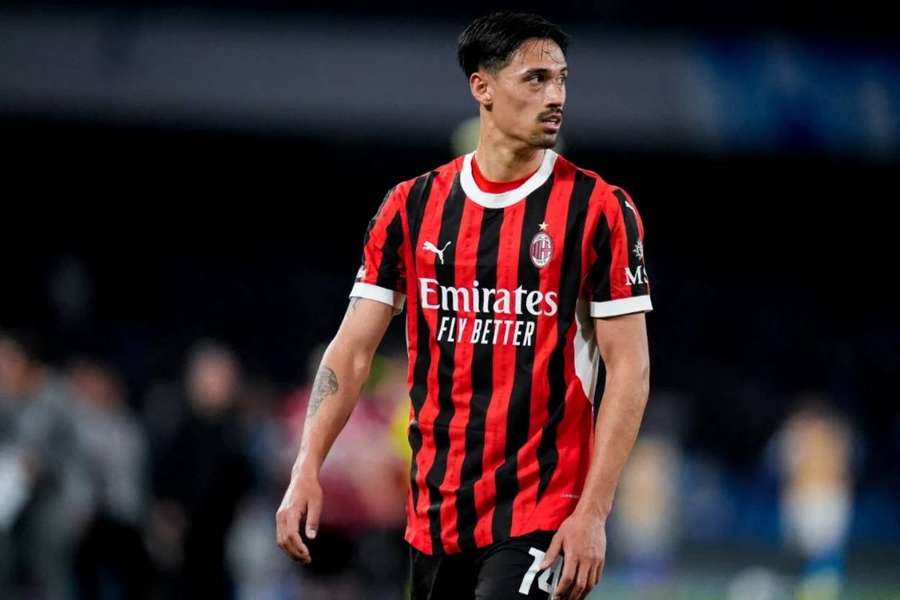 Tijjani Reijnders míří z AC Milán do Manchesteru City. 