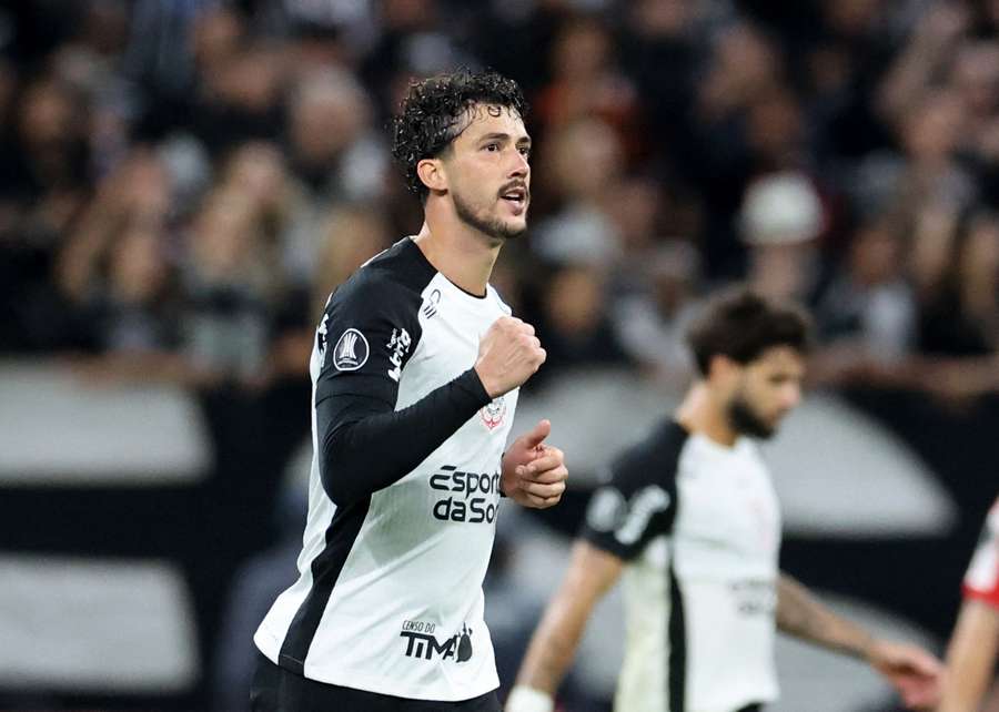 Gustavo Henrique brilhou em Corinthians 2x0 Santa Fe Gustavo Henrique brilhou em Corinthians 2x0 Santa Fe