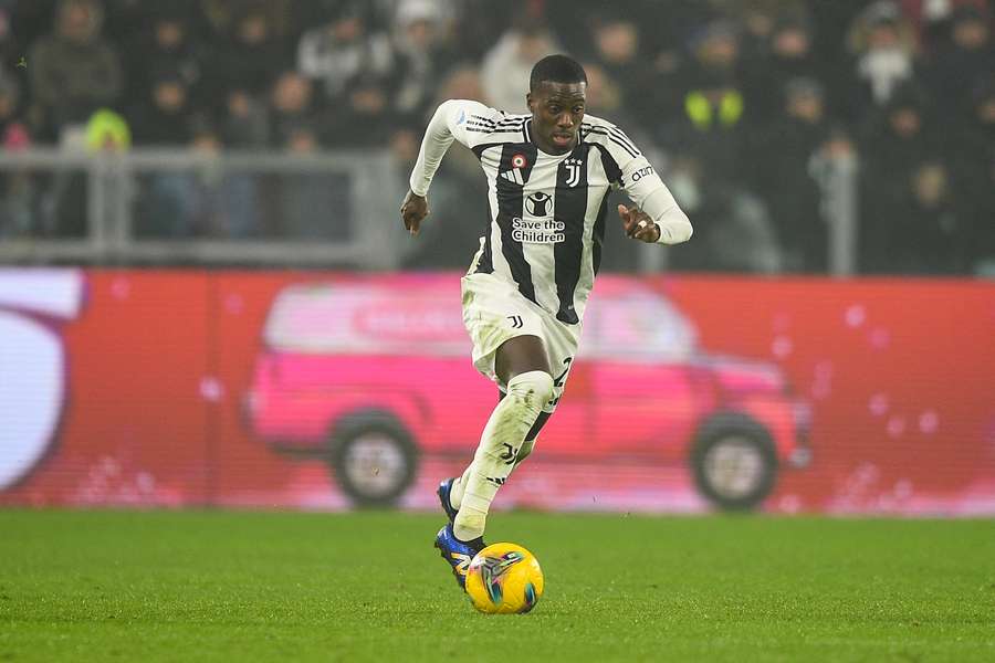 Timothy Weah durante la gara di Coppa Italia contro il Cagliari