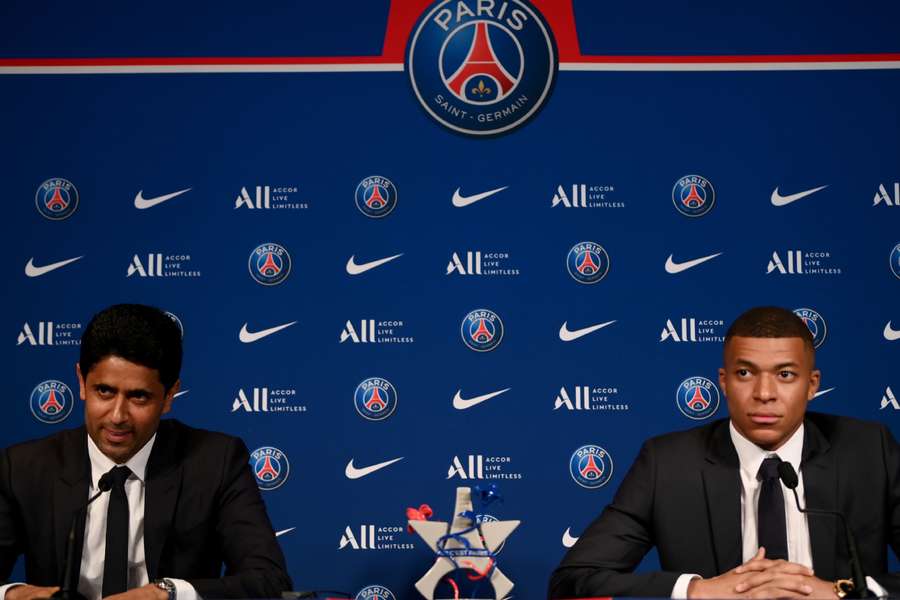 Al-Khelaifi junto a Mbappé