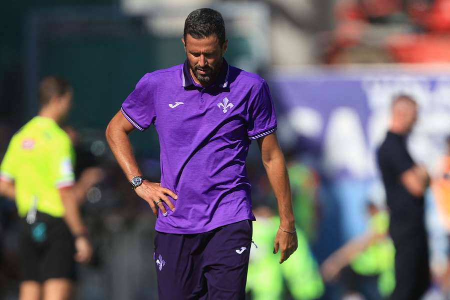 Grosso vydržal na lavičke Fiorentiny len tri mesiace. Grosso vydržal na lavičke Fiorentiny len tri mesiace.