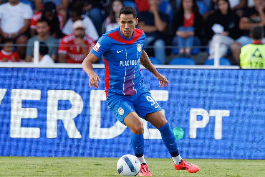 Sandro Lima marcou o único golo do Alverca Sandro Lima marcou o único golo do Alverca