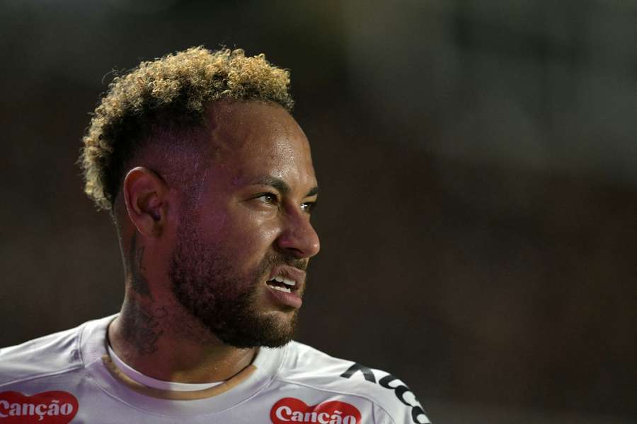 Santos wonderkid Robinho Jr accuses Neymar of assault 