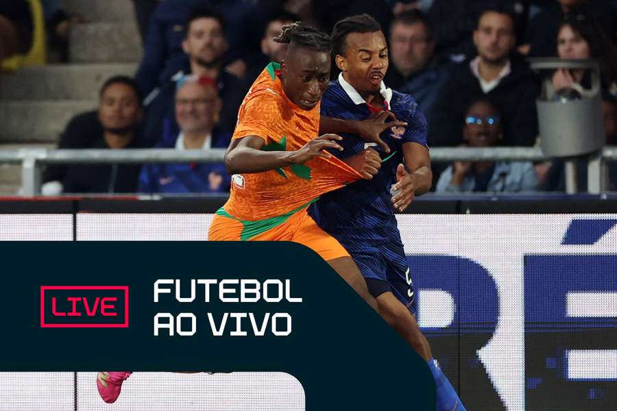 Disputa de bola durante amistoso entre França e Costa do Marfim