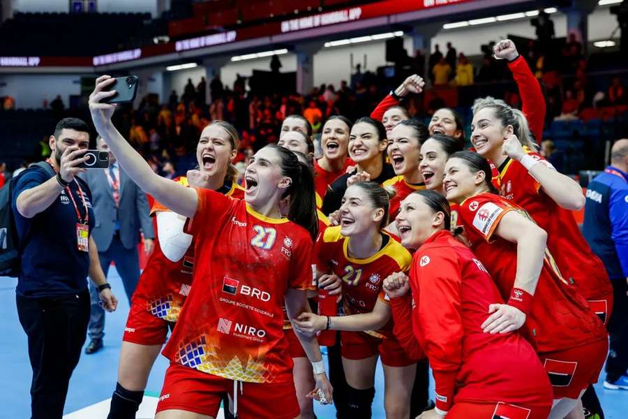 Roménia festeja o apuramento no Euro-2024