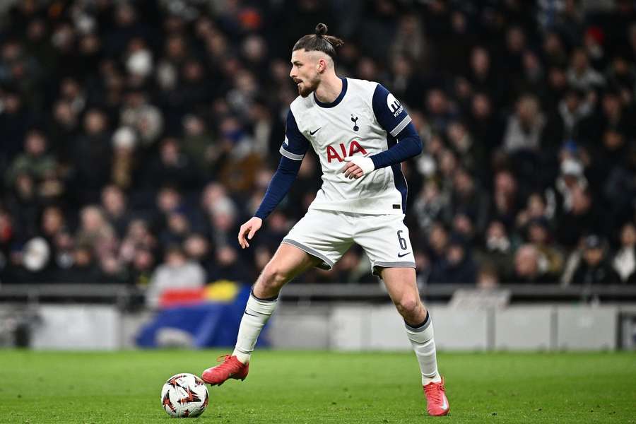 Thomas Frank a clarificat situația lui Drăgușin la Tottenham