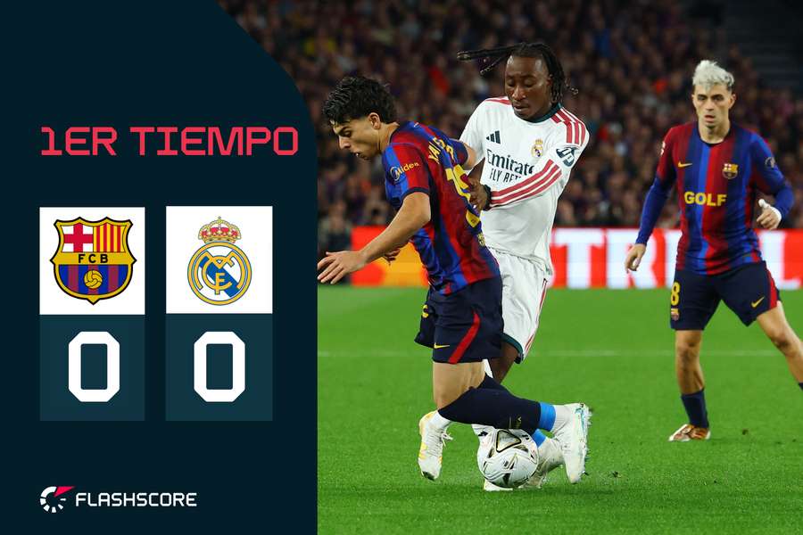 Diomandé ante Xavi Espart, con Pedri en segundo plano