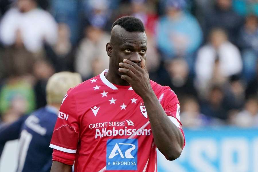 Balotelli opuszcza Sion i wraca do Adana Demirspor