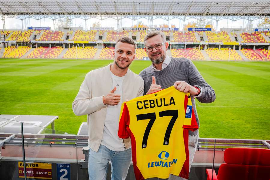 Sentymentalny powrót z niebytu, Marcin Cebula podpisał kontrakt z Koroną Kielce