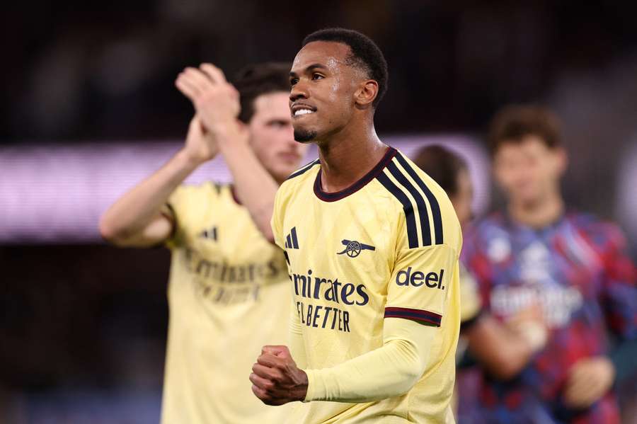 Arsenal, de Gabriel Magalhães (foto), vai em busca de mais uma vitória neste início de temporada Arsenal, de Gabriel Magalhães (foto), vai em busca de mais uma vitória neste início de temporada