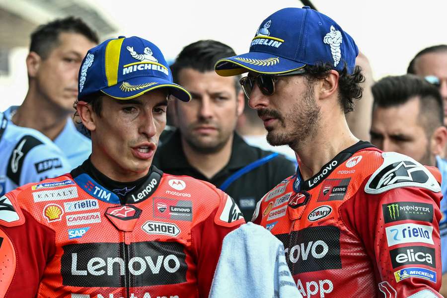 Marquez e Bagnaia após a corrida de hoje