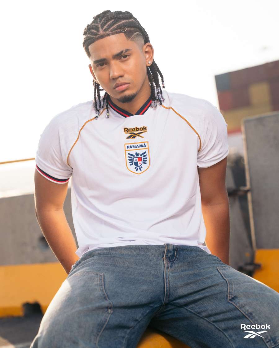 Equipación de Panamá para el Mundial