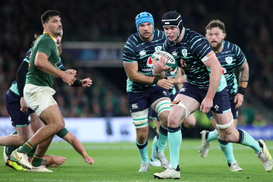 Ireland edged past South Africa 