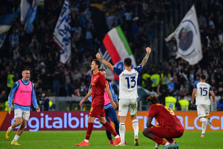 La Lazio remporte le Derby di Roma (0-1) grâce au but de Felipe Anderson. 