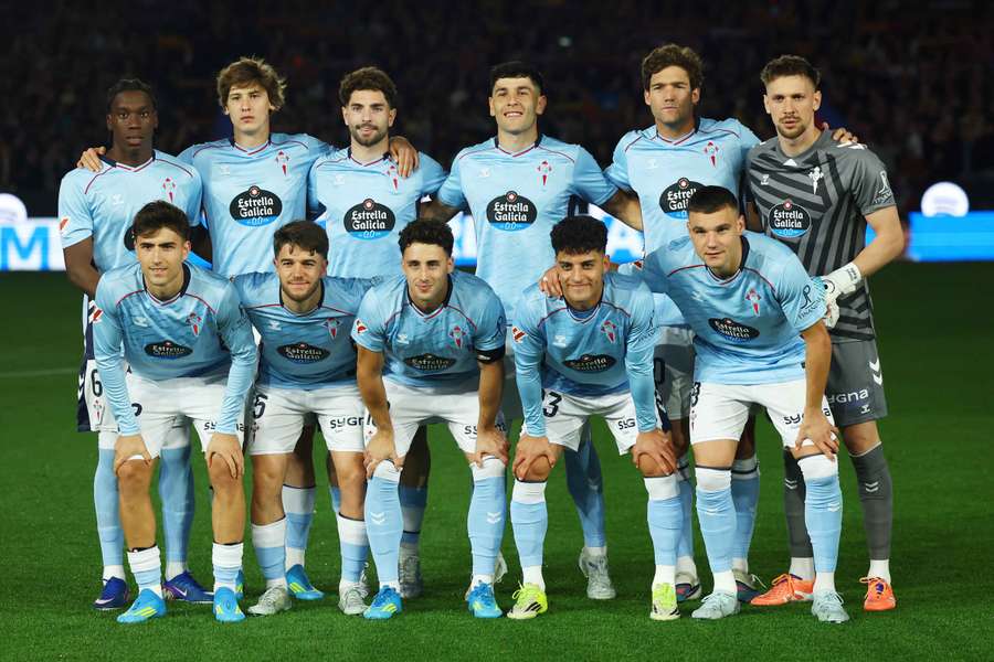 El once inicial del Celta en el Camp Nou