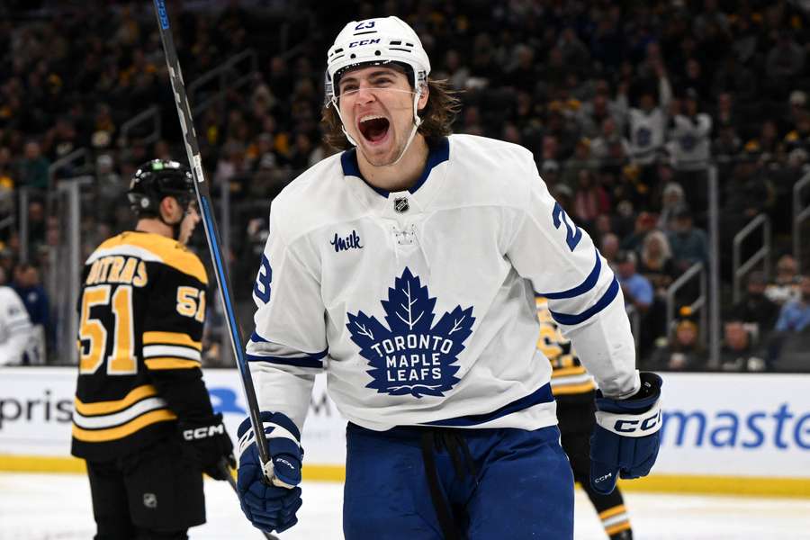 Matthew Knies celebrates a goal against the Boston Bruins (2024)
