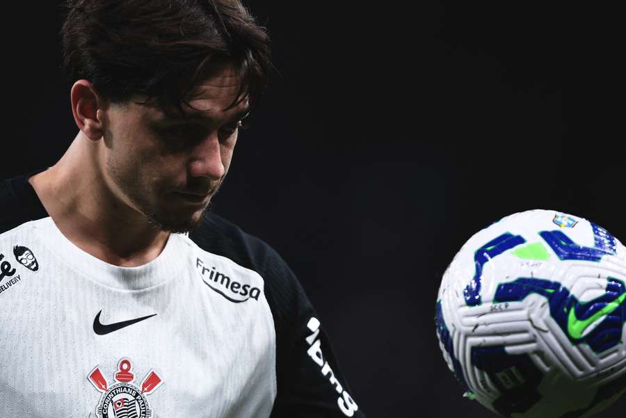 Rodrigo Garro vai desfalcar o Corinthians por até quatro semanas