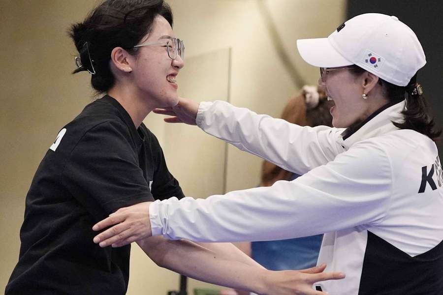 South Korea's Yang celebrates her gold medal