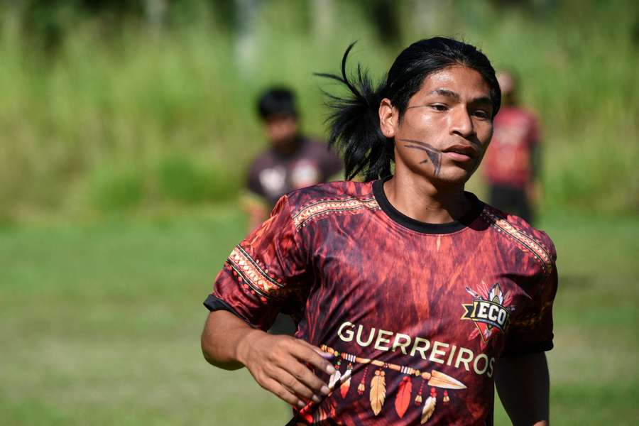 Edilson, atacante do Originários
