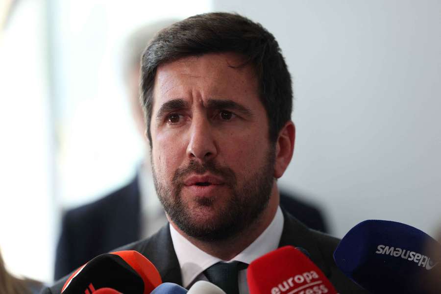Enrique Riquelme ha comunicado su intención de presentar su candidatura al Real Madrid