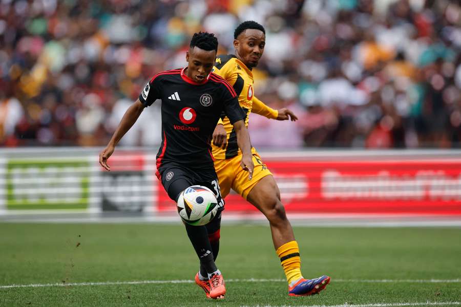 Orlando Pirates and Kaizer Chiefs clash in a crucial Soweto Derby