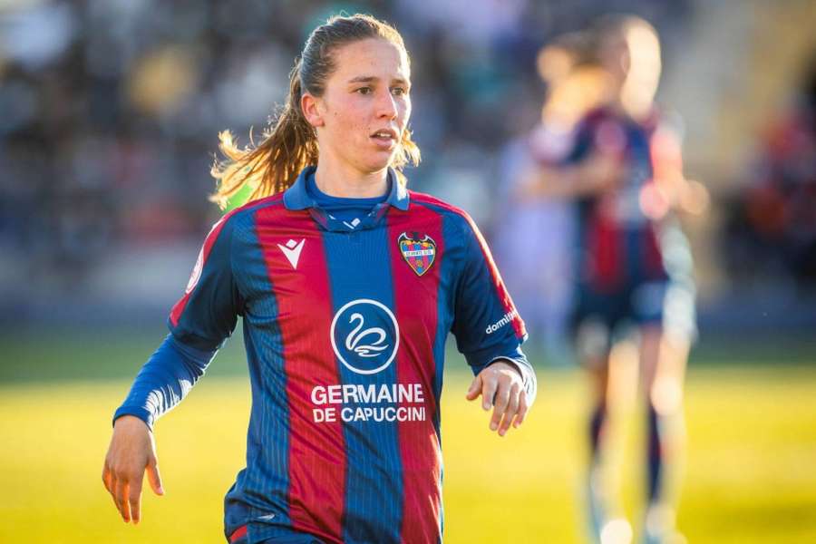 Tatiana Pinto deverá deixar o Levante