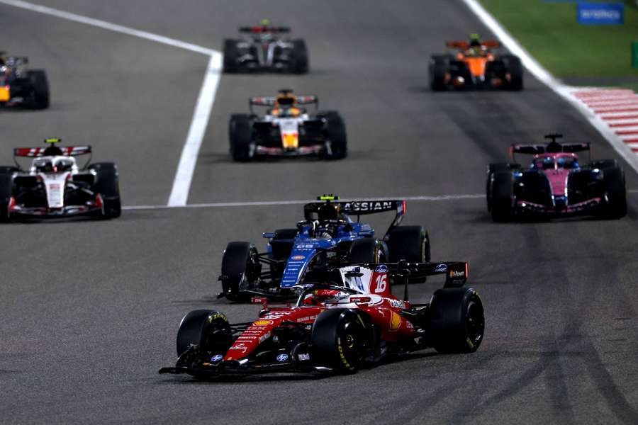 Formula 1 odštartuje nový ročník v Austrálii.