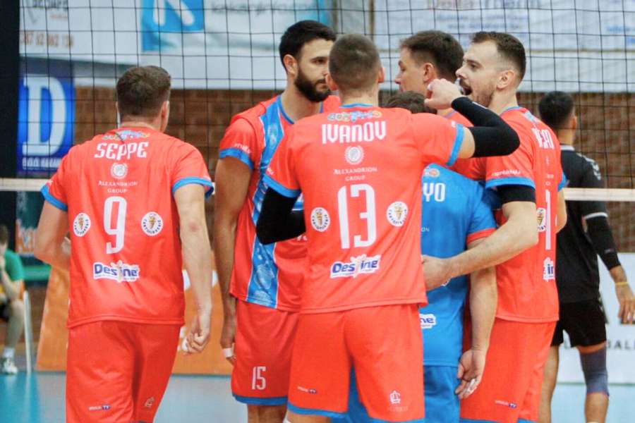 Steaua, aproape de a cuceri Cupa Balcanică la volei masculin Steaua, aproape de a cuceri Cupa Balcanică la volei masculin
