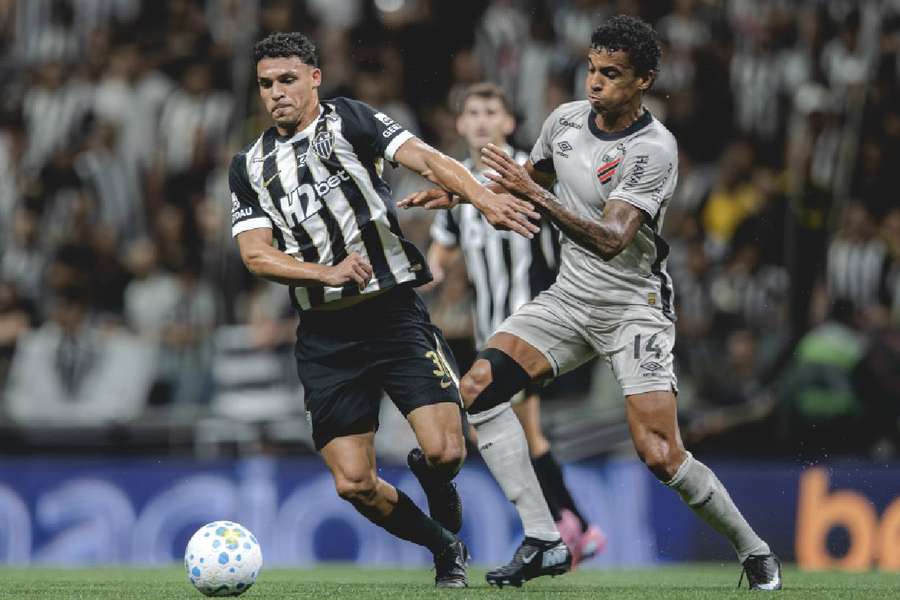 Galo começa a engrenar na temporada Galo começa a engrenar na temporada