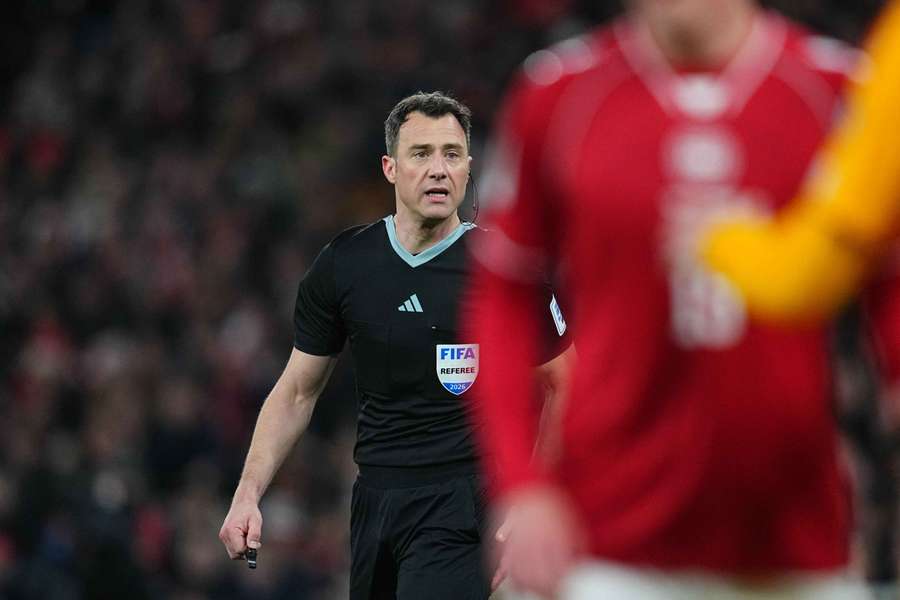 Felix Zwayer nomeado para o encontro na Pedreira Felix Zwayer nomeado para o encontro na Pedreira