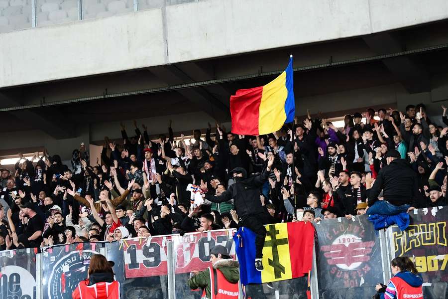 Koniec pustych stadionów w Rumunii, chcą kolejnych rekordów frekwencji