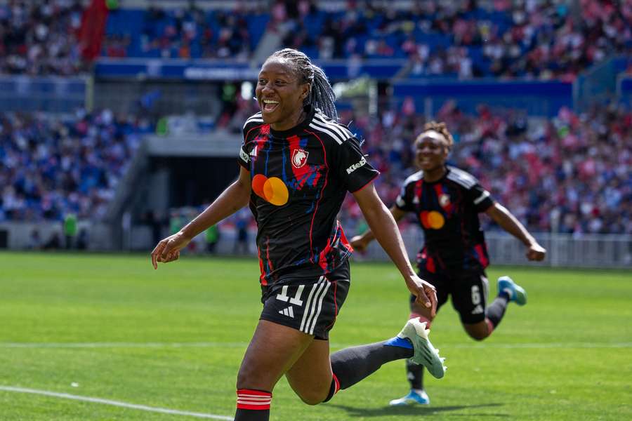 Kadidiatou Diani annonce son départ surprise de Lyon Kadidiatou Diani annonce son départ surprise de Lyon