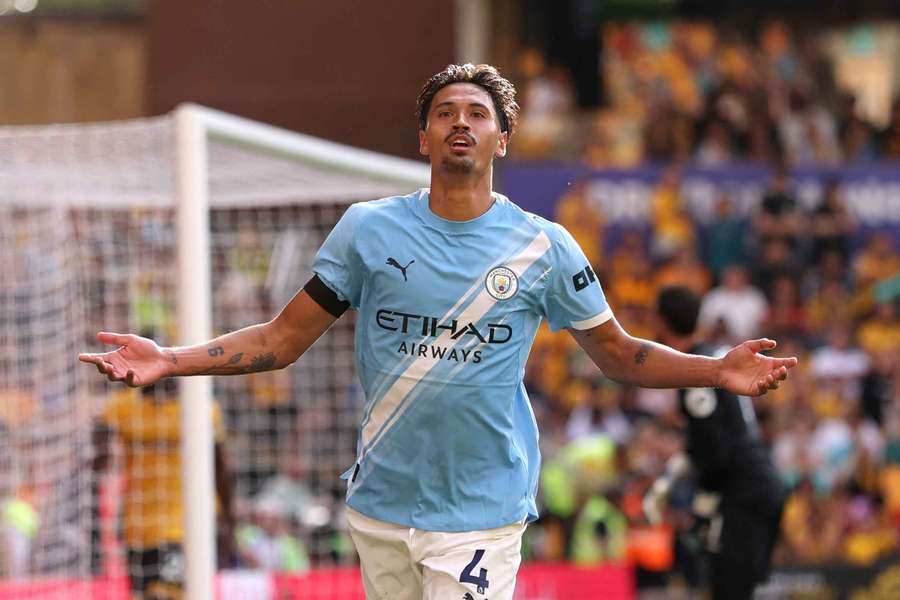 Tijjani Reijnders celebrating his 2-0 against Wolves
