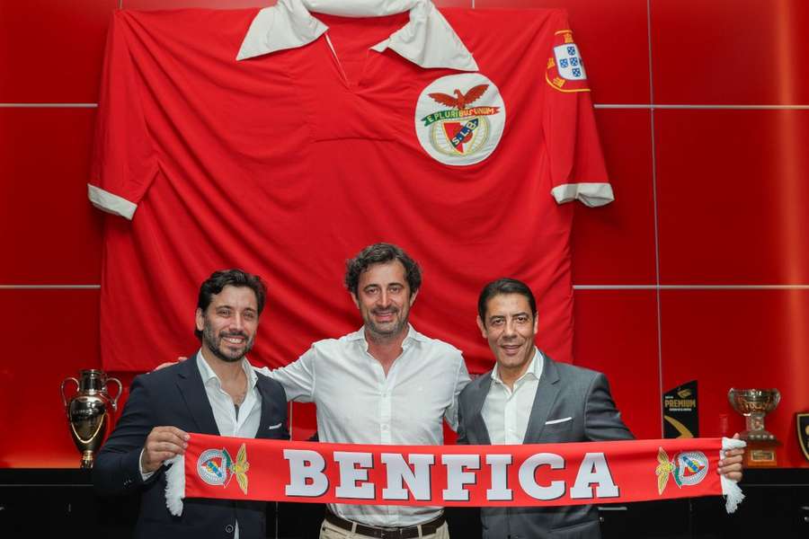 Ricardo Vasconcelos apresentado com Rui Costa