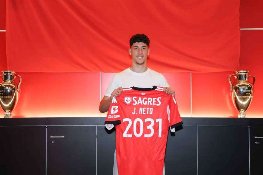 José Neto renovou com o Benfica até 2031